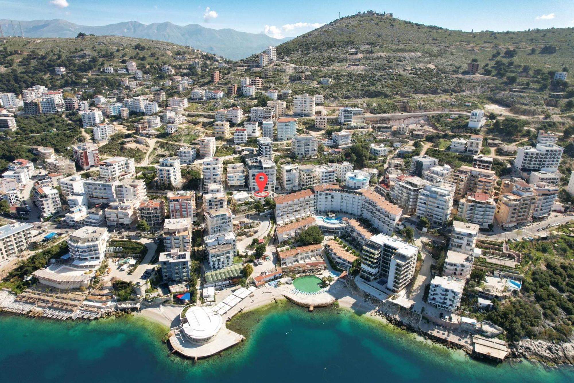 Summer Kiss Hotel Sarandë Exterior foto