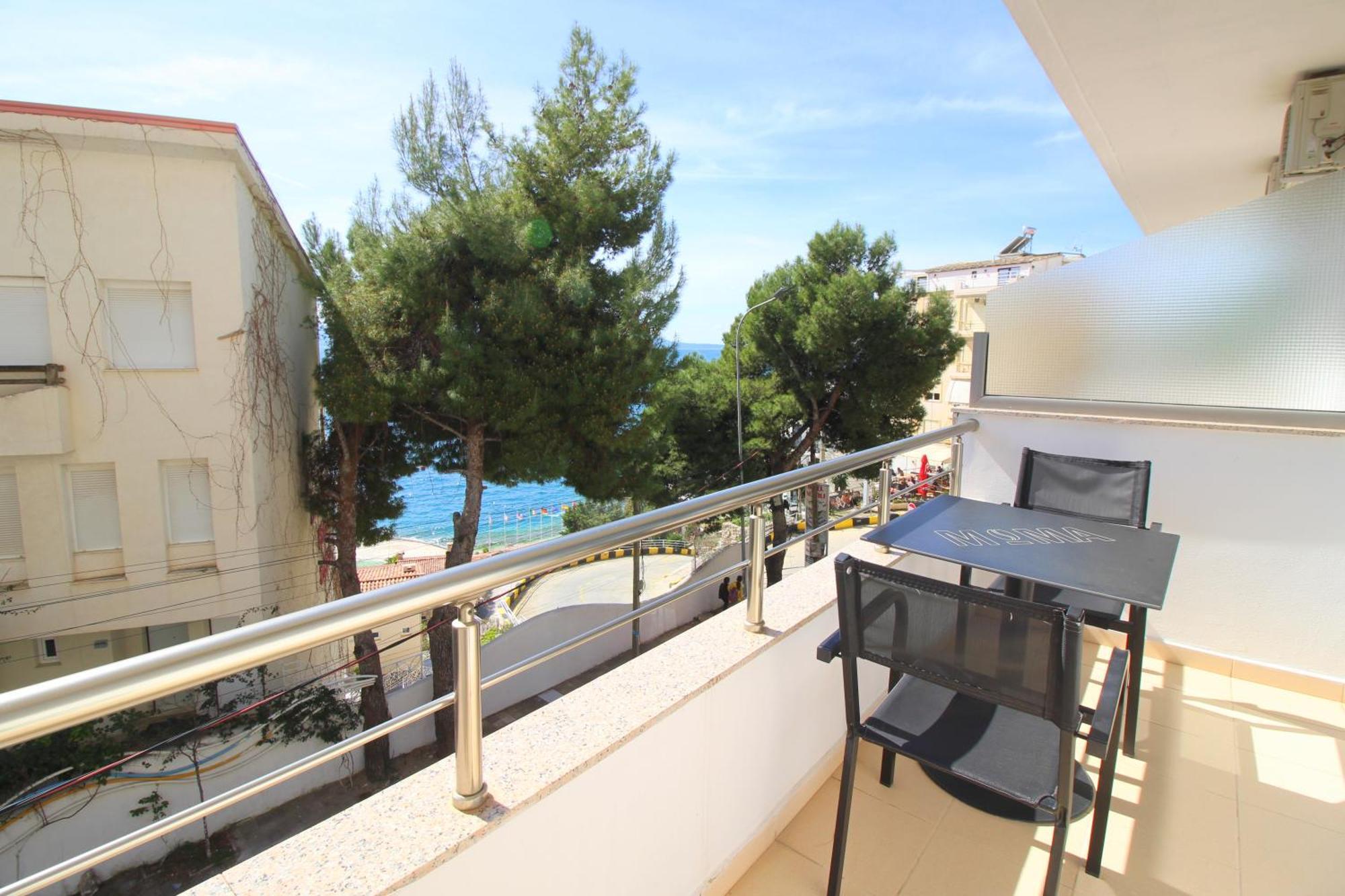 Summer Kiss Hotel Sarandë Exterior foto